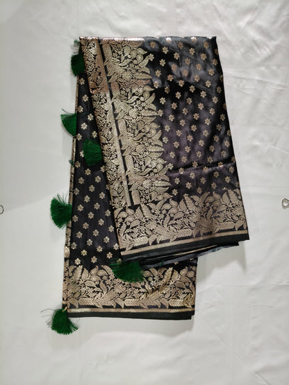 Emerald Dark Green Banarasi Silk with Silver Zari Weaving